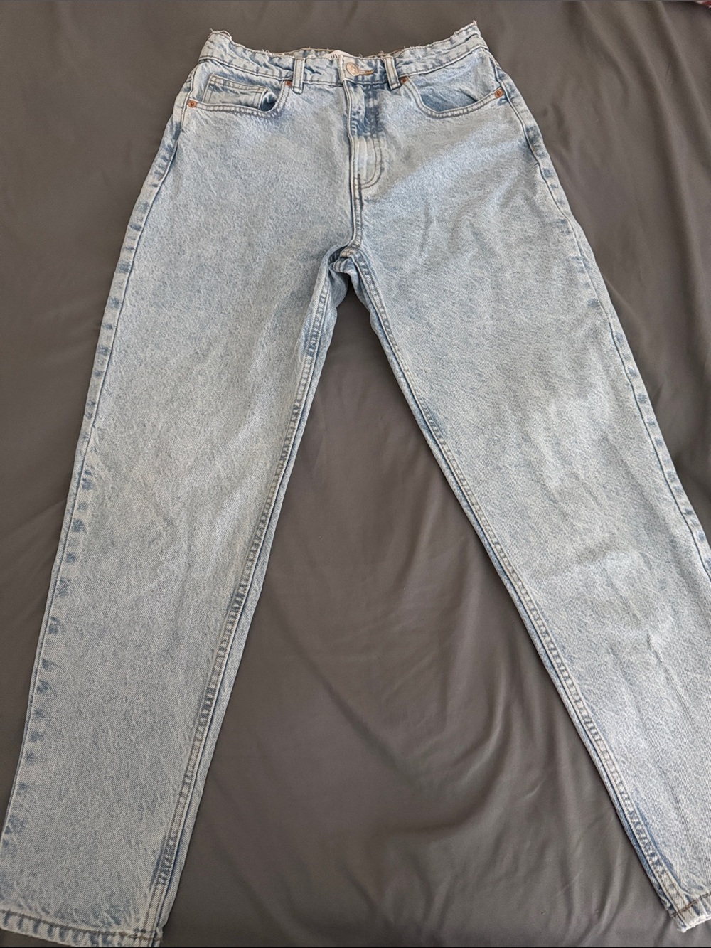 Zara - Light Wash Mom Jeans